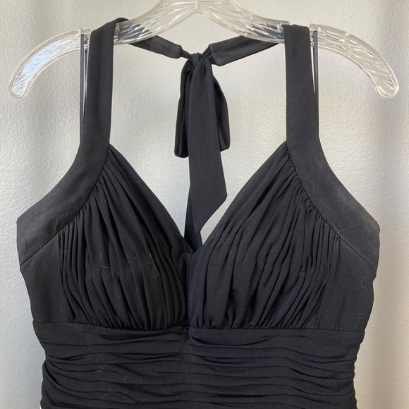 Black and Pink Halter tie dress - Picture 2 of 10